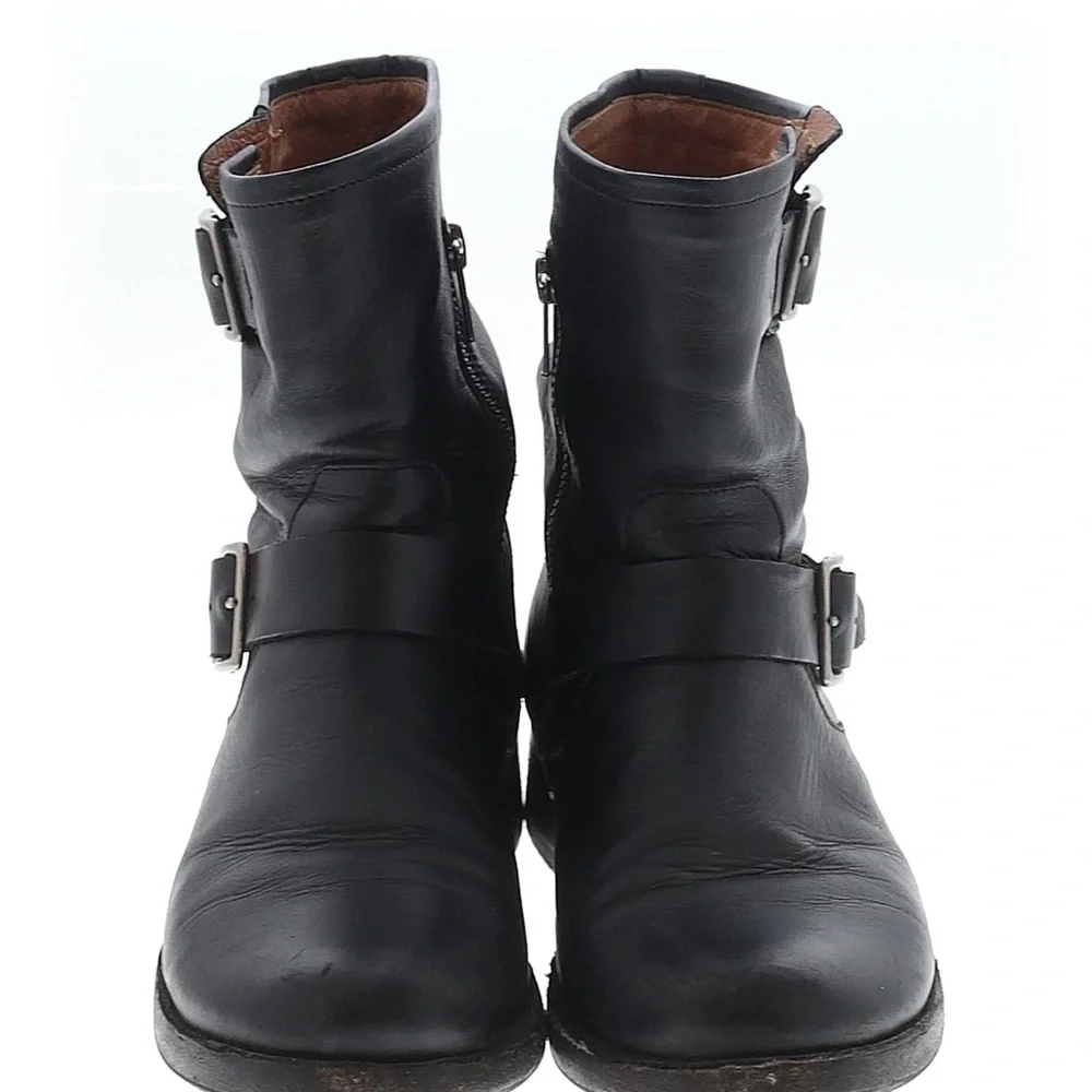 Frye Vicky Black Leather Harness Boot size 9 - Picture 2 of 2